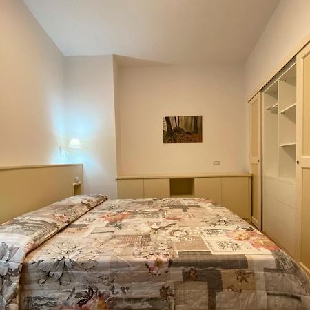 Palazzo Nobili Apartment โซเรียโน เนล ชีมีโน ภายนอก รูปภาพ