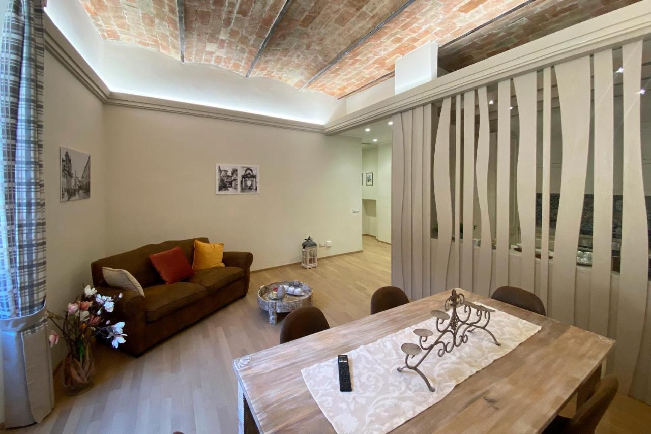 Palazzo Nobili Apartment โซเรียโน เนล ชีมีโน ภายนอก รูปภาพ