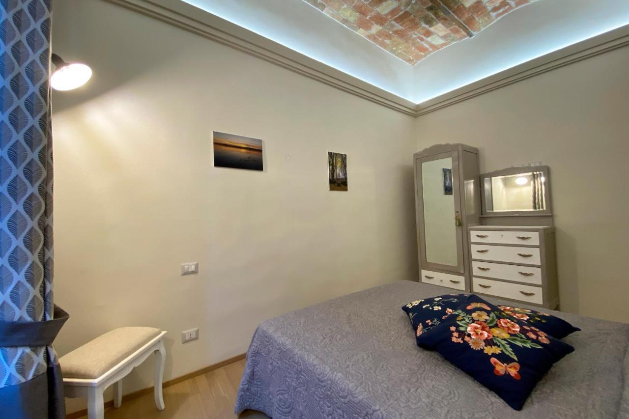 Palazzo Nobili Apartment โซเรียโน เนล ชีมีโน ภายนอก รูปภาพ