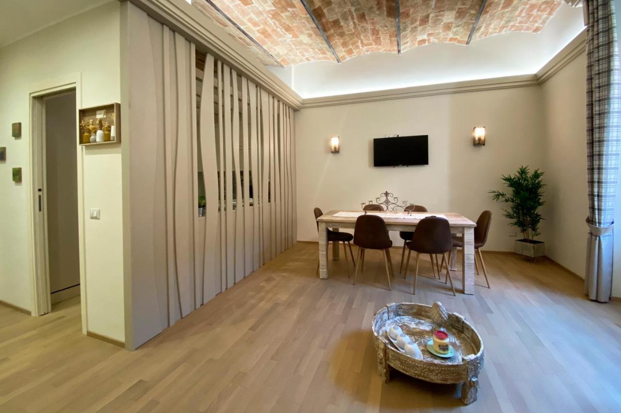 Palazzo Nobili Apartment โซเรียโน เนล ชีมีโน ภายนอก รูปภาพ